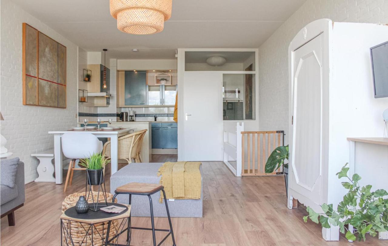 2 Bedroom Lovely Home In ブライニッセ エクステリア 写真
